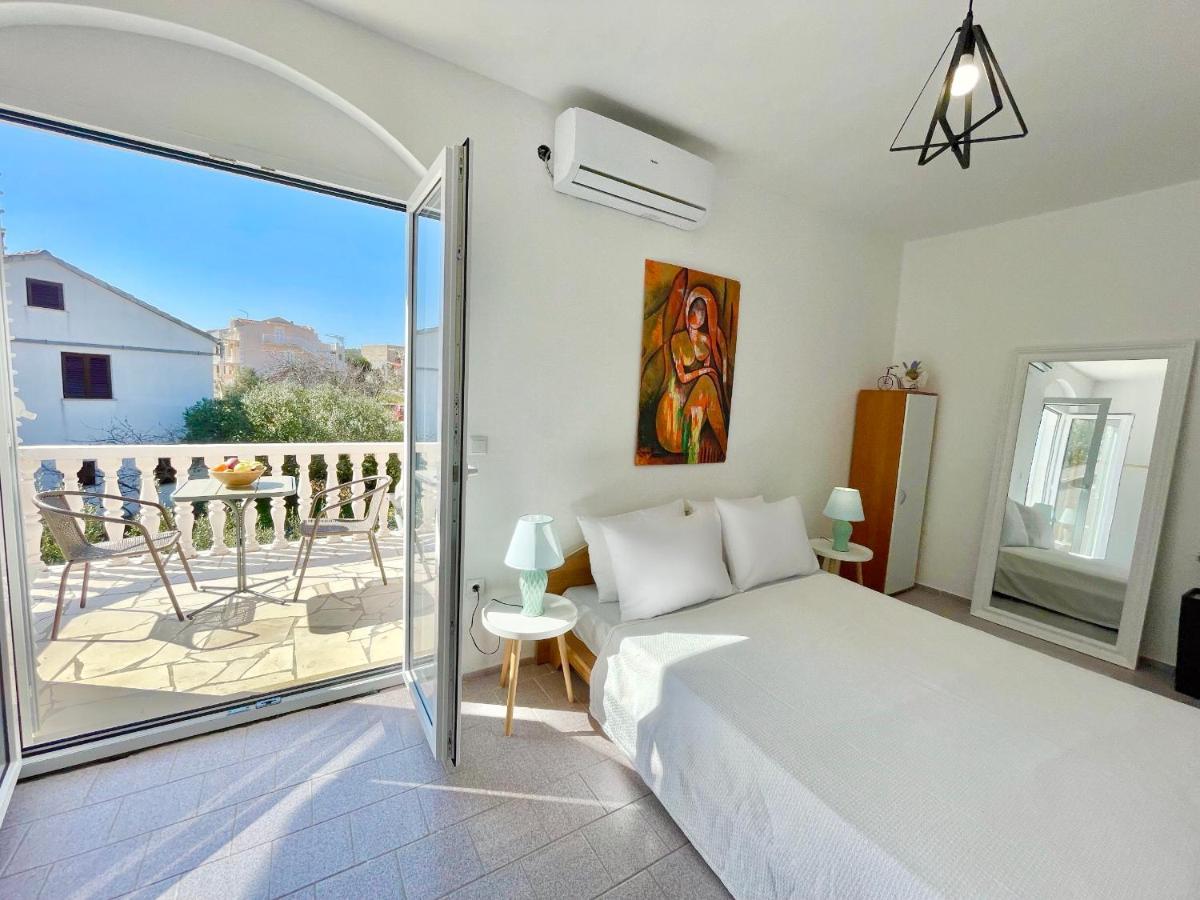 קורצולה Sea View Apartment Amaro מראה חיצוני תמונה